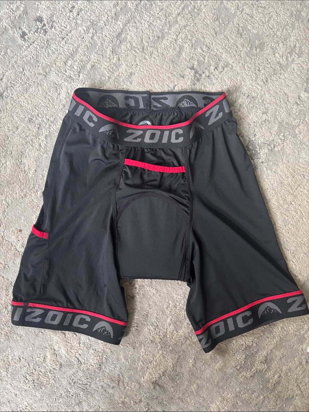 Zoic Men's Black Athletic Cycling Liner Shorts with Red Trim